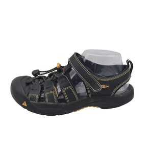 KEEN Sandals Shoes Teens Size 3 Black Closed Toe Water Hiking Outdoor Bungee